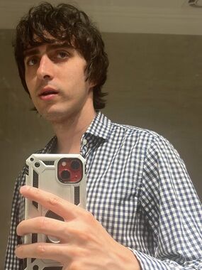 Meet your Posher, Nicolas